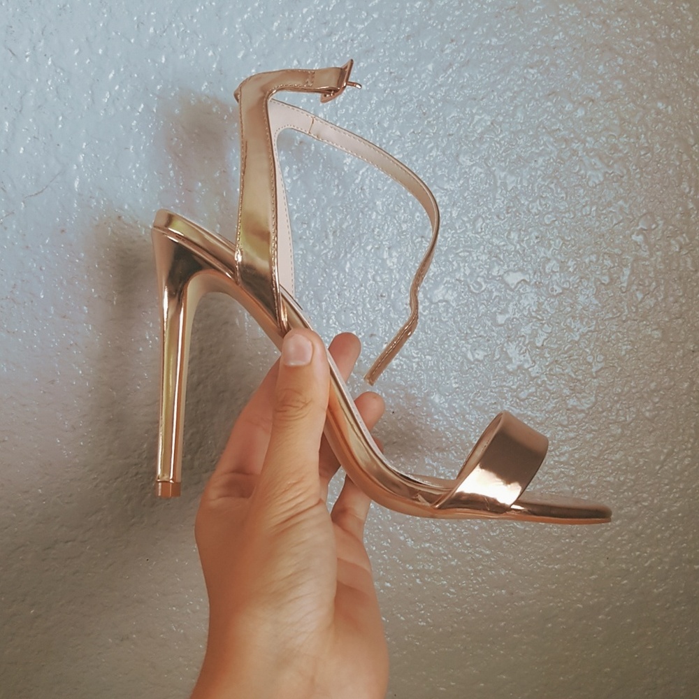 Steve Madden Women's Gold High Heels 8.5M